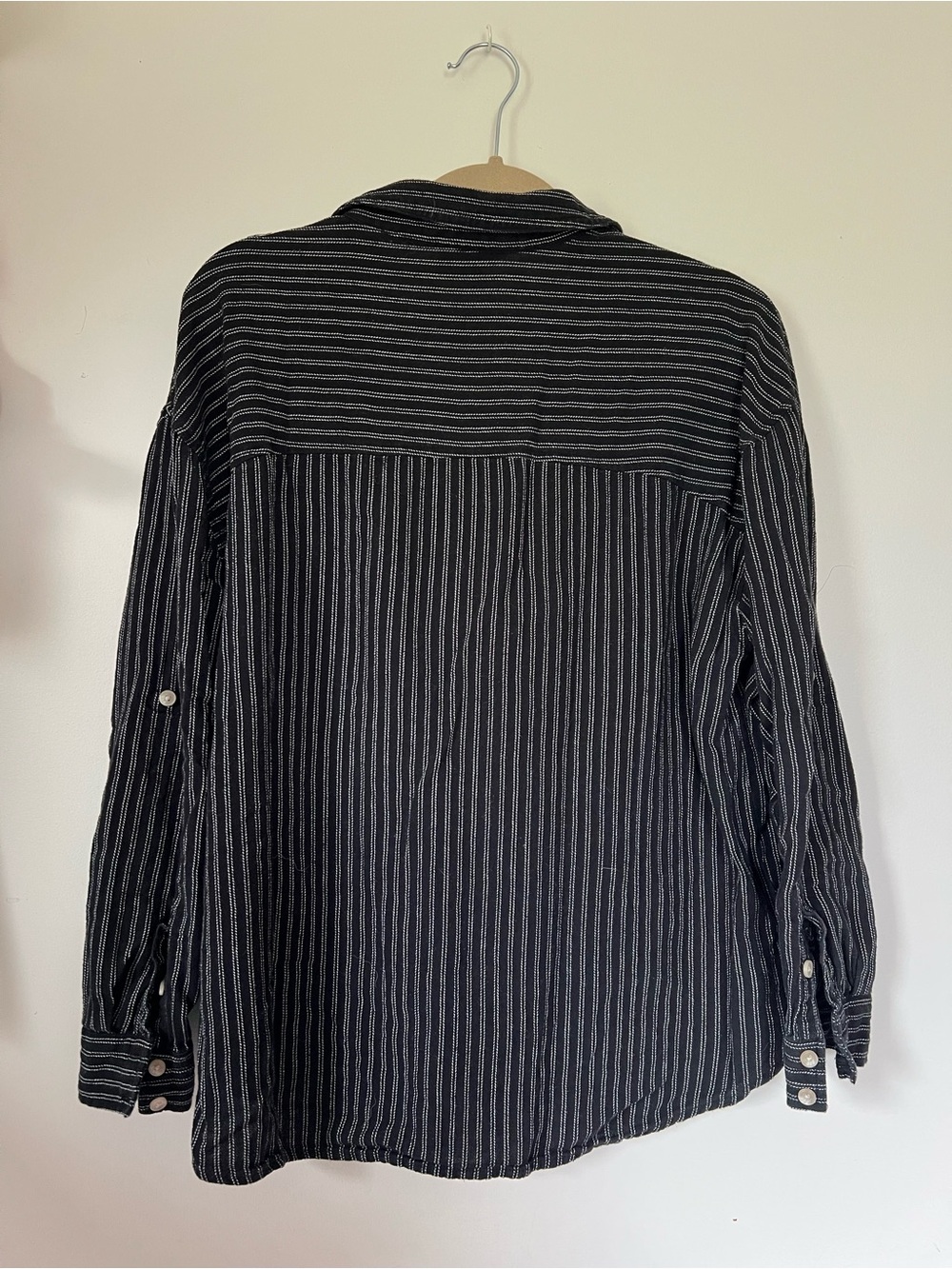 Universal thread striped pullover - Picture 2 of 6